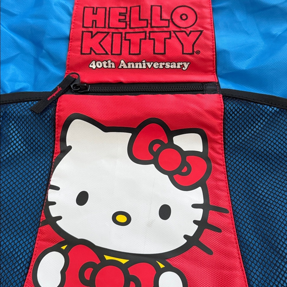 Hello Kitty Drawstring Bag - Picture 5 of 5